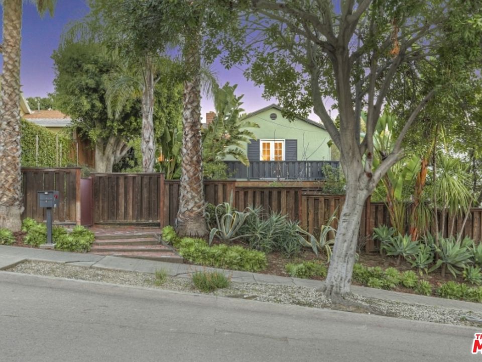 1st image of 1540 N Benton Way