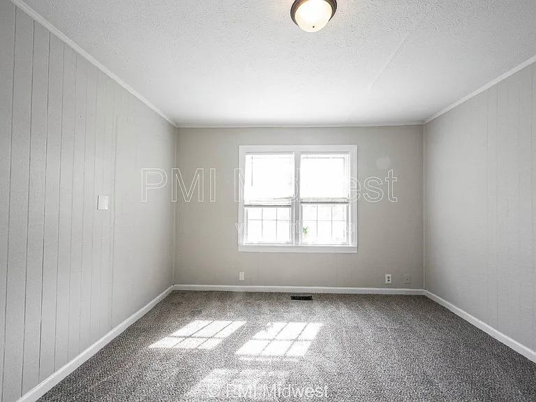 270 S Lasalle St — Photo 11