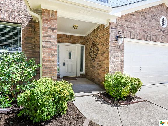 4th image of 2112 Fall Creek Dr