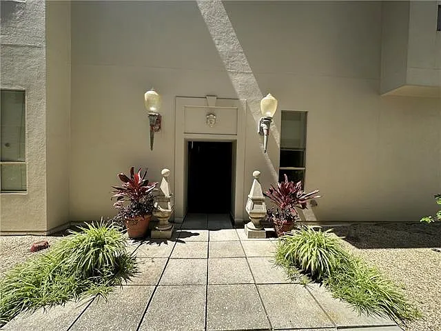 330 Julia St #205 — Photo 27