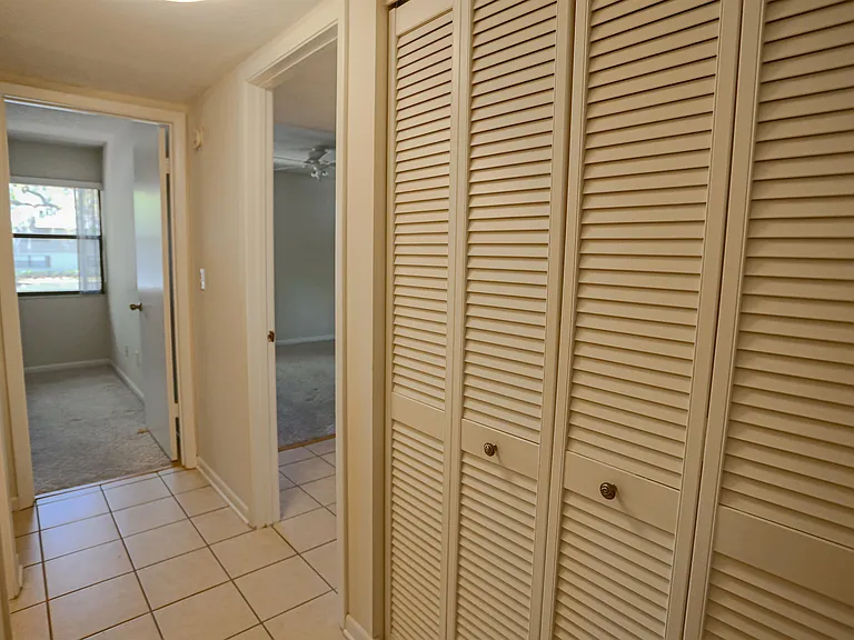 40 Andalusia Ct #40 — Photo 15
