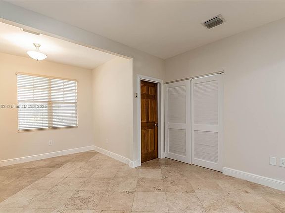 3rd image of 814 Lenox Ave