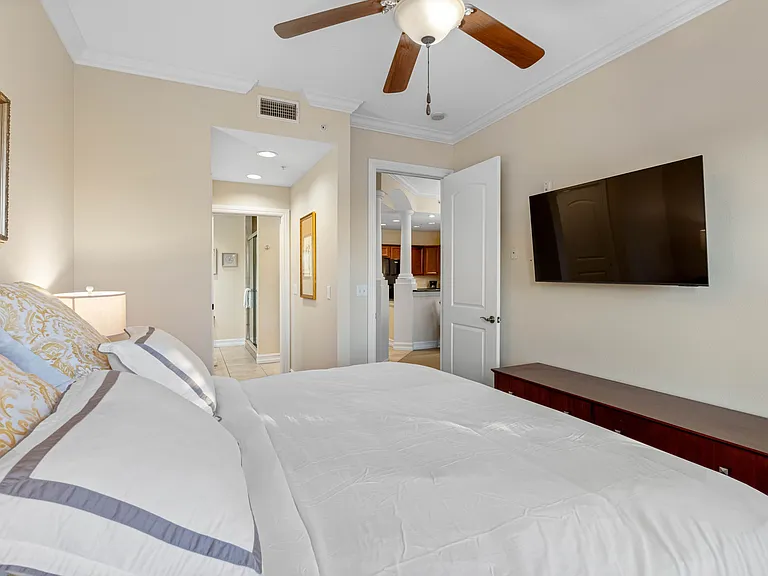 13941 Clubhouse Dr #204 — Photo 33