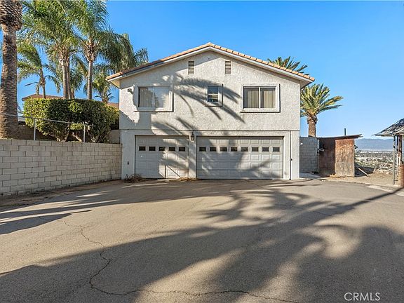 4th image of 11251 Laurel Ave