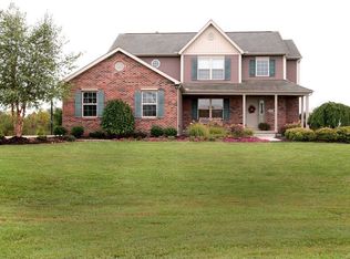 117 Farm Ct, Johnstown, OH 43031