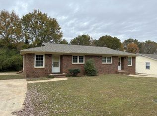 87 Montague Rd, Greenville, SC 29617