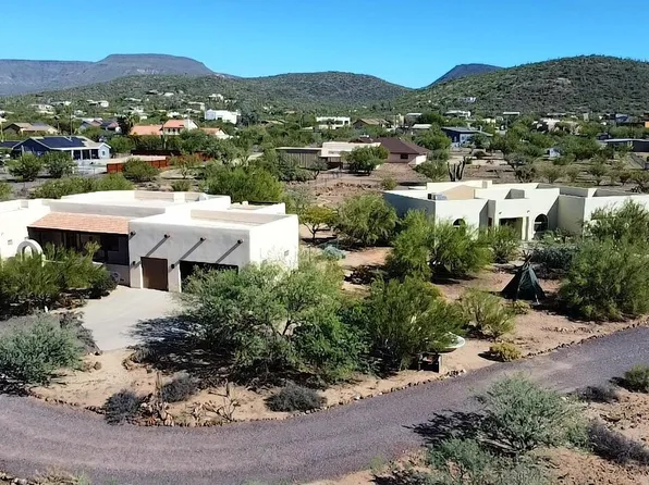 44421 N 18th Street, New River, AZ 85087