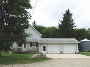 3040 Valley Rd, Forest City, IA 50436