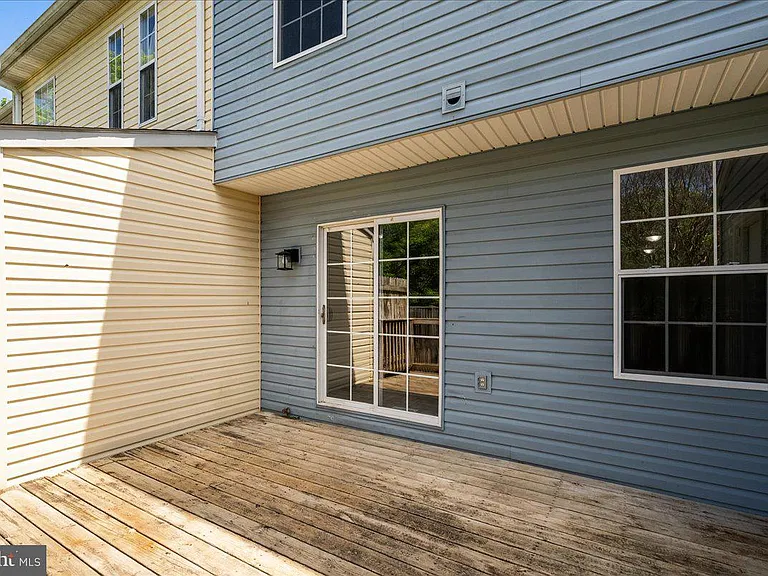 229 Sherando Cir — Photo 14