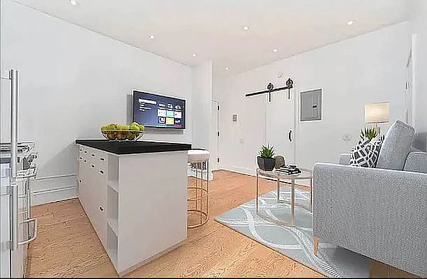 1st image of 205 Allen St #4C