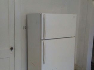 95 State St, Center Hill, FL 33514