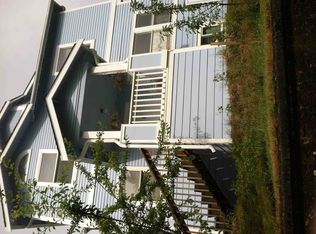 7601 15th Ave NE, Seattle, WA 98115