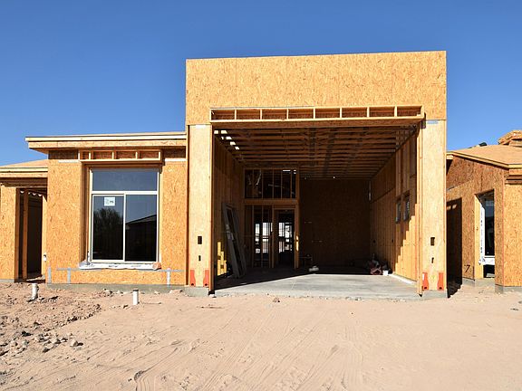 3rd image of 797 Malibu Circle