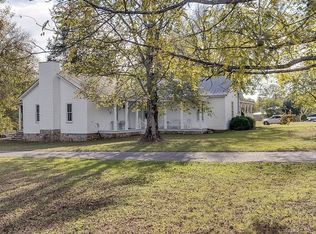 376 Old Bear Creek Pike, Columbia, TN 38401