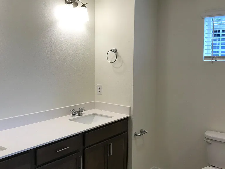 867 N Quatar St — Photo 8