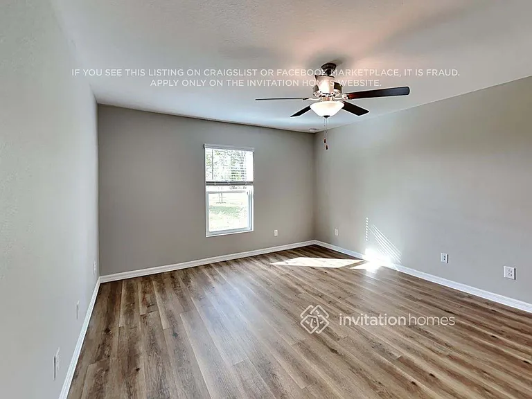 16083 Minorca Dr — Photo 12