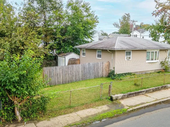 190 Twilight Ave, Keansburg, NJ 07734