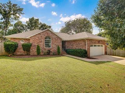 2392 W Cantebury Street, Springfield, MO, 65810