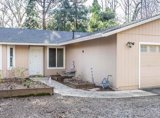 703 Leland Ct, Redding, CA 96001