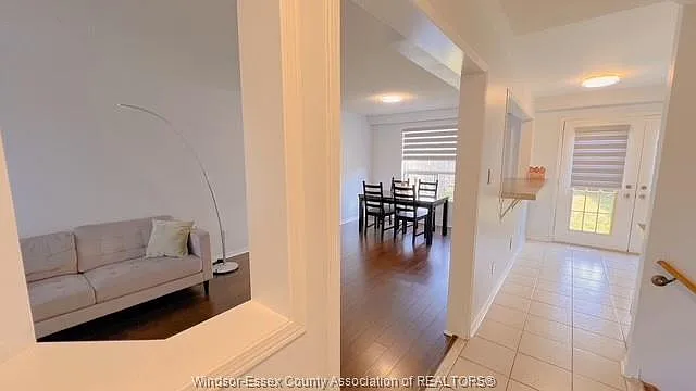 4 bed, 1.5 bath, $2,400 — Photo 3