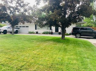 3325 W Plumb Ln, Reno, NV 89509