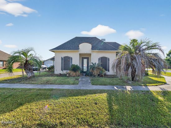 100 Harvest Sugar Row, Carencro, LA 70520