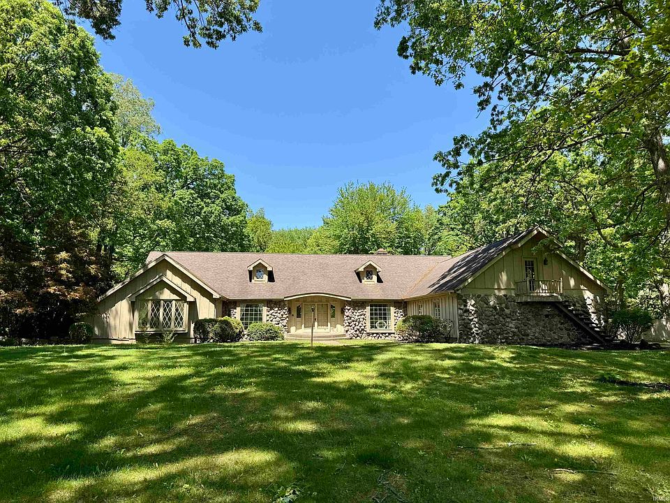 1st image of 50555 Country Knolls Dr