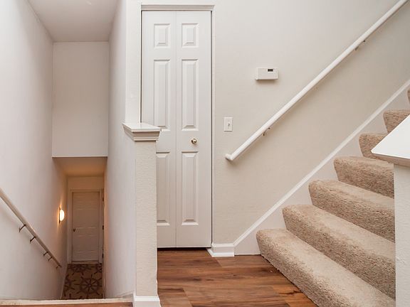 4th image of 8327 Cottonwood Ct #8237