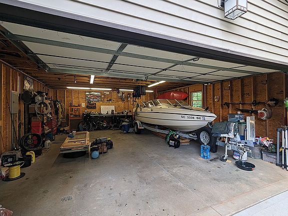 4th image of 103 Scottlyn Ct