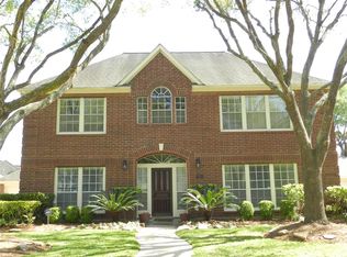 75 Bradford Cir, Sugar Land, TX 77479