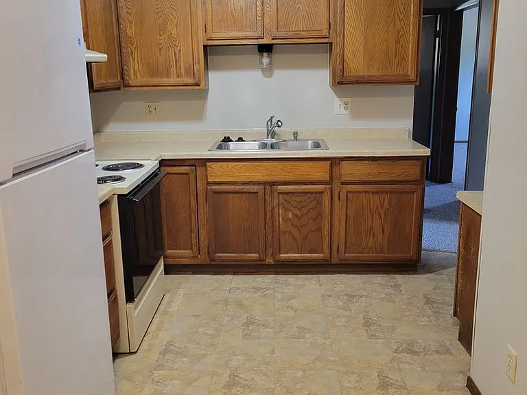819 South Wasson Lane — Photo 3