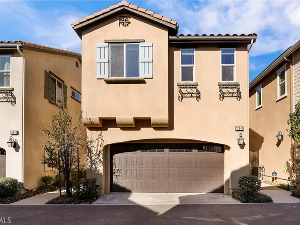 12847 W Hemingway Dr, San Fernando, CA 91340