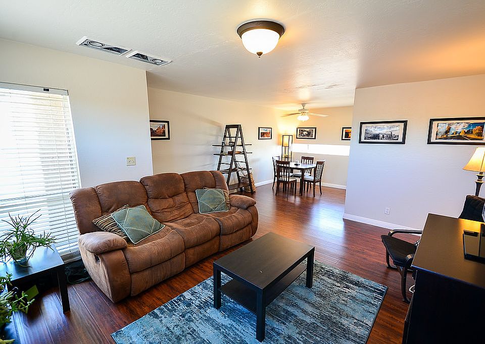 1st image of 2664 E Silk Oak Dr