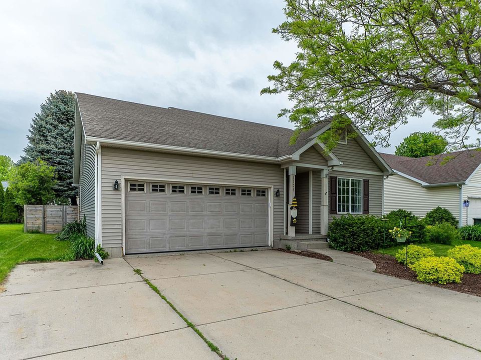 1st image of 1126 Glacier Hill Dr
