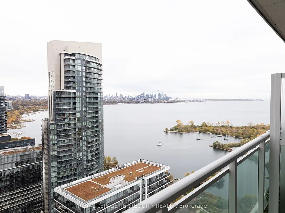 33 Shore Breeze Dr #3006