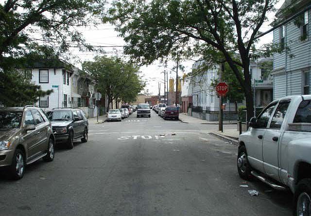 2nd image of 9533 148th St