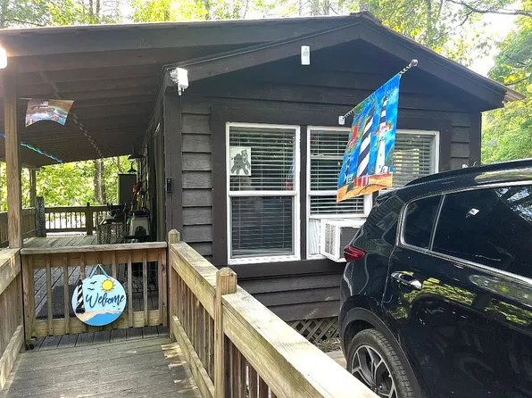 2495 Dimmette Rd #630, Lenoir, NC 28645