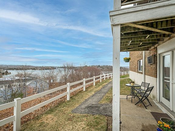 4th image of 145 Essex Ave APT 305