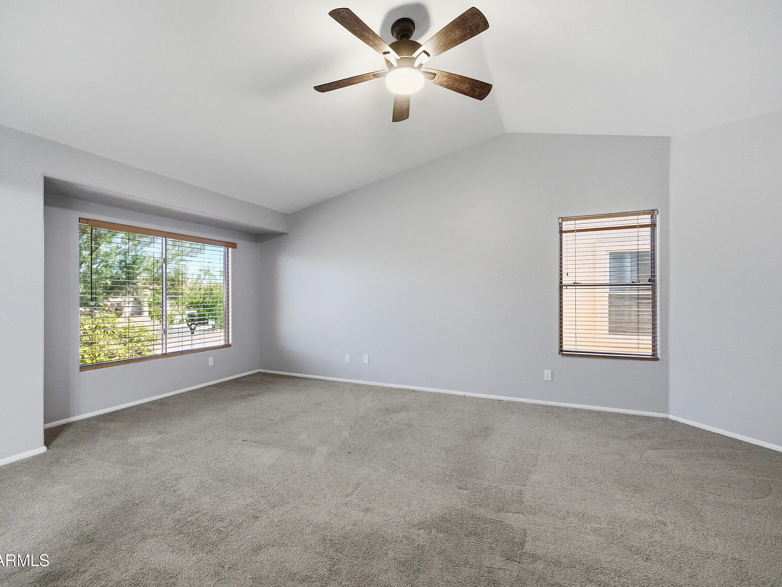4 bed, 2.5 bath, 2045 sqft, $2,395 — Photo 4