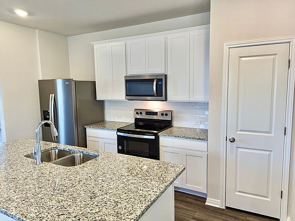 5th image of 1850 Settlers Glen Dr #2306