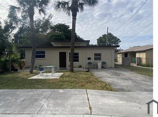 2925 Avenue J #1, West Palm Beach, FL 33404