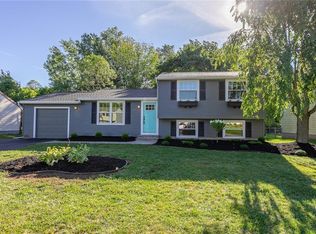 36 Reddick Ln, Rochester, NY 14624
