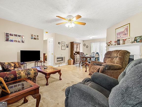 3rd image of 211 Island Shoals Rd
