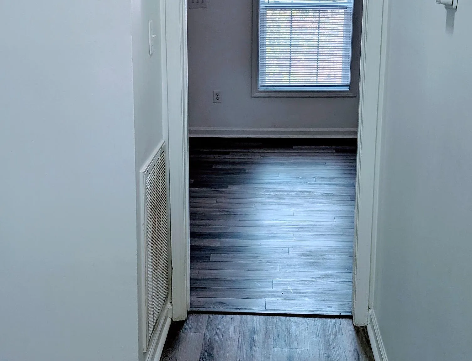 3 bed, 1.5 bath, $1,495 — Photo 3