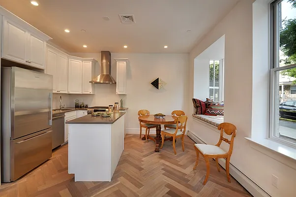 Sold by Corcoran | media 17