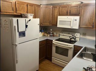 100 College Hl #2, Johnson, VT 05656