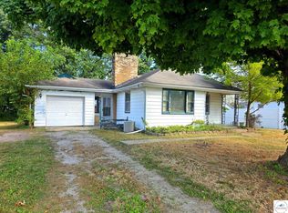 908 S Hudson St, Clinton, MO 64735
