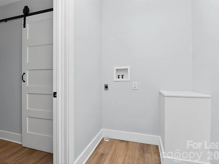 903 W 6th Ave #B — Photo 13