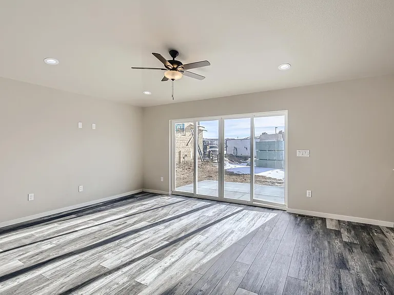 11126 Paradise Ln — Photo 8