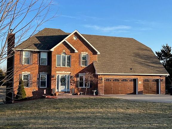 2nd image of 3200 S Big Timber Dr